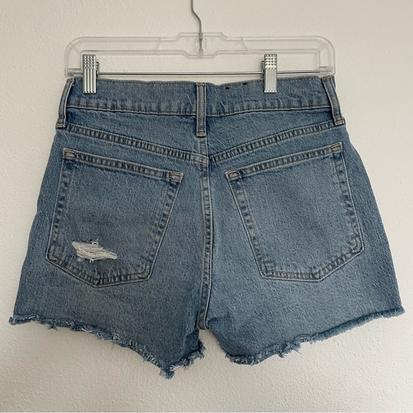 GAP Denim Shorts 3" Cheeky Short High Rise Distressed Size 27/4 - Picture 5 of 7